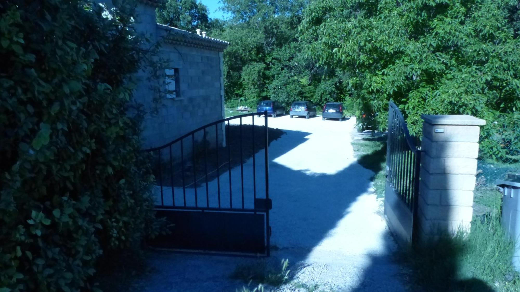 Le Cabanon Homestay *